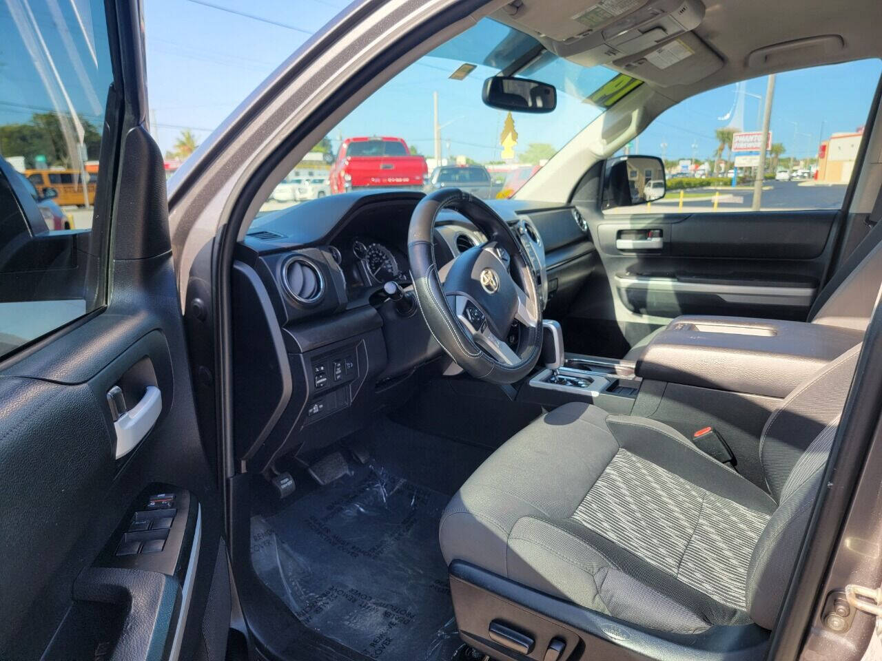 2014 Toyota Tundra Pickup - $24,999