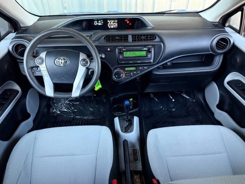 2014 Toyota Prius c One