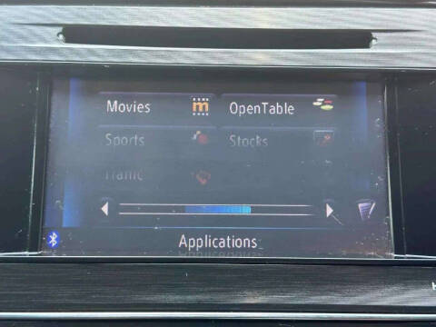 2013 Toyota Avalon XLE