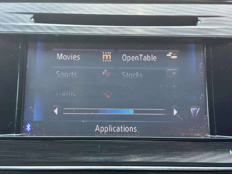 2013 Toyota Avalon XLE