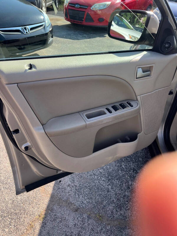 2006 Ford Five Hundred SE