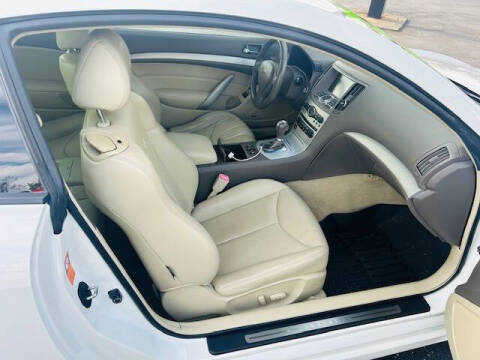 2009 Infiniti G37 Coupe x