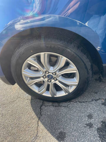 2022 Ford Edge