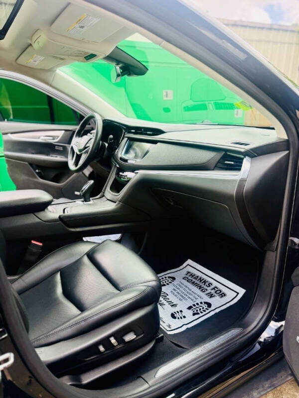 2018 Cadillac XT5 Premium Luxury