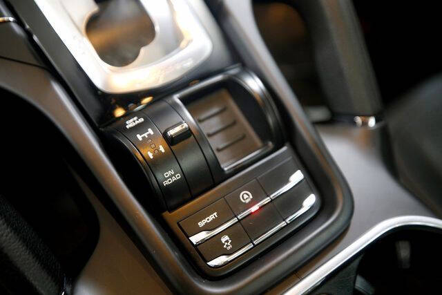 2014 Porsche Cayenne S