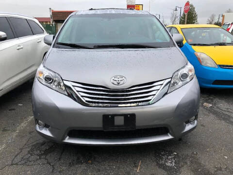 2012 Toyota Sienna for sale at Bayview Motor Club, LLC in Seatac WA