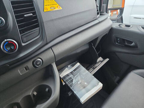 2022 Ford Transit 250