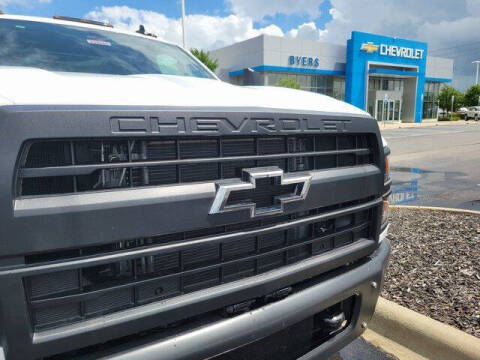 2023 Chevrolet Silverado 6500HD