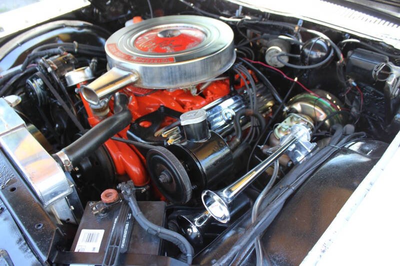 1961 Oldsmobile Starfire