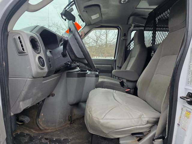 2014 Ford E-Series E-150