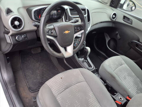 2019 Chevrolet Sonic LT Auto Fleet