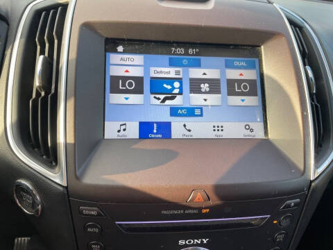2017 Ford Edge Titanium