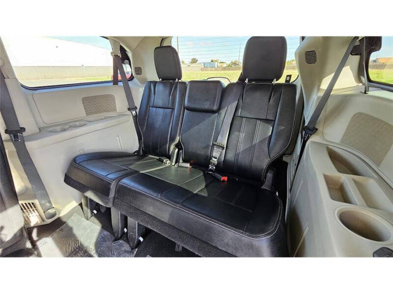 2015 Chrysler Town and Country Touring