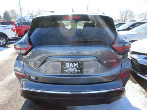 2023 Nissan Murano SV