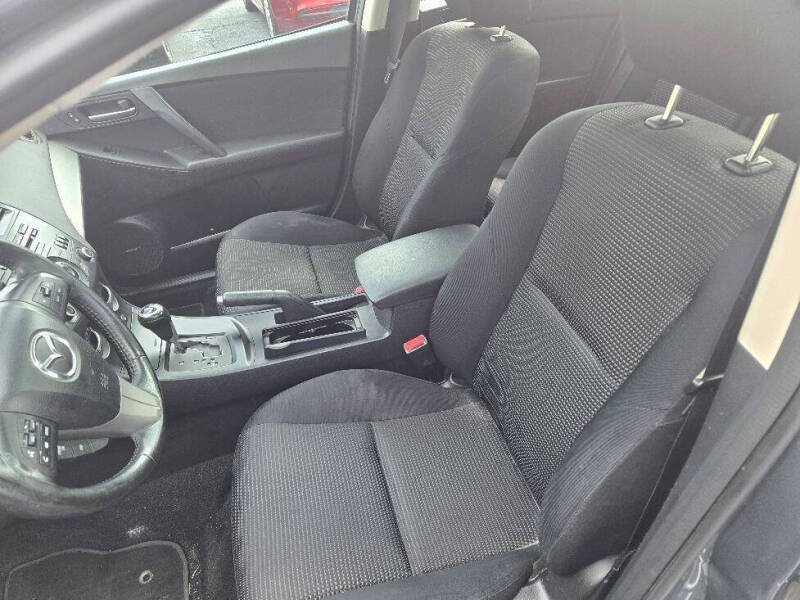 2012 Mazda MAZDA3 i Touring