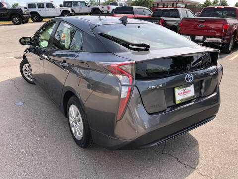 2016 Toyota Prius Two