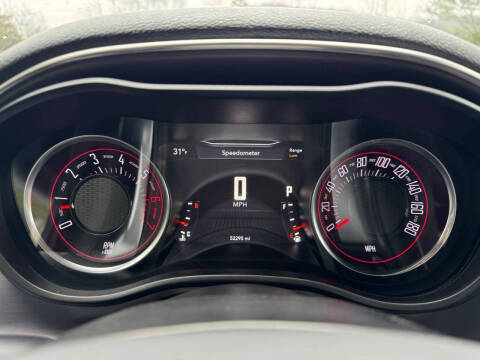 2017 Dodge Challenger 392 HEMI Scat Pack Shaker