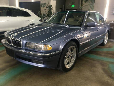 2001 BMW 7 Series 740i