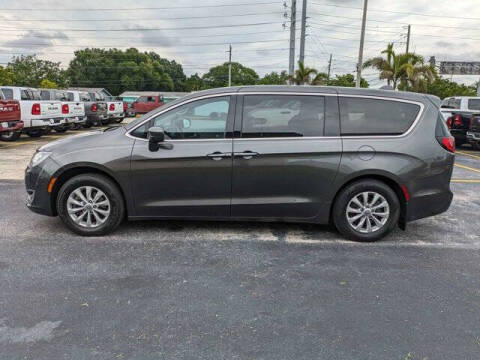 2018 Chrysler Pacifica Touring Plus