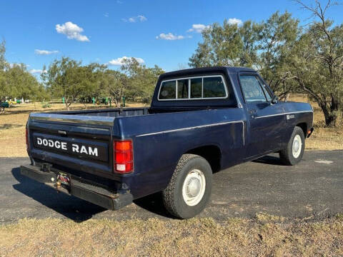 1982 Dodge RAM 150 Miser