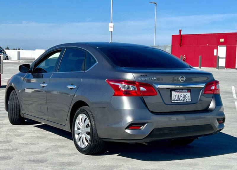 2019 Nissan Sentra null photo 6