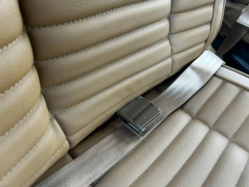 1949 Oldsmobile Futuramic 76