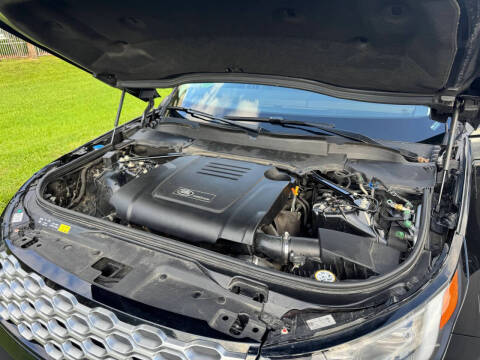 2024 Land Rover Discovery P300 S