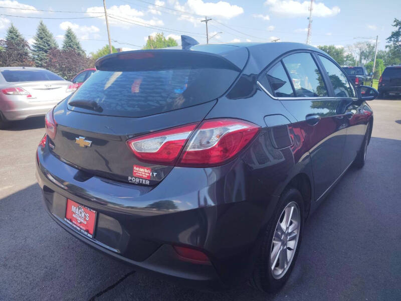 2018 Chevrolet Cruze LT Auto
