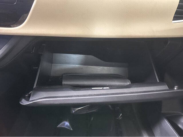 2014 Toyota Corolla LE Plus