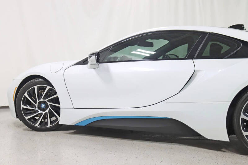 2016 BMW i8
