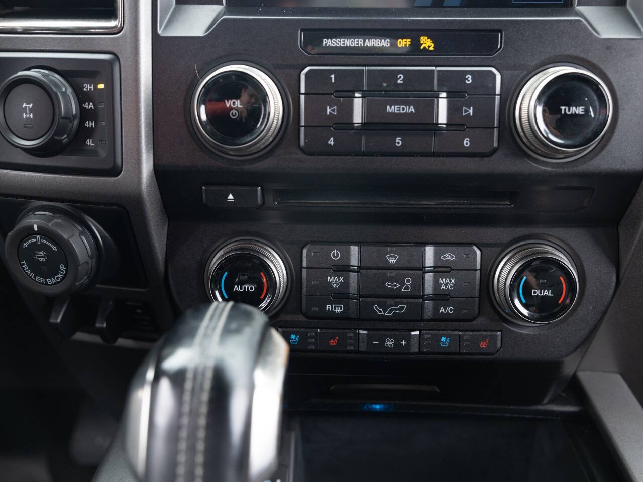 Used Car 2018 Ford F-150  Raptor 4x4 4dr Supercrew 5.5 Ft. Sb For Sale Under $40,000 In Coal City, Illinois