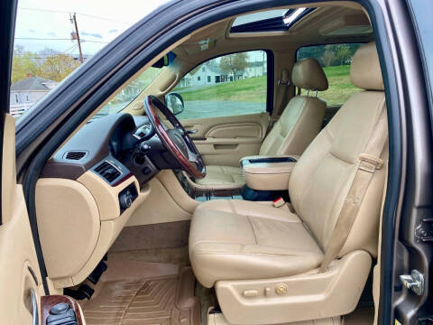 2013 Cadillac Escalade Luxury