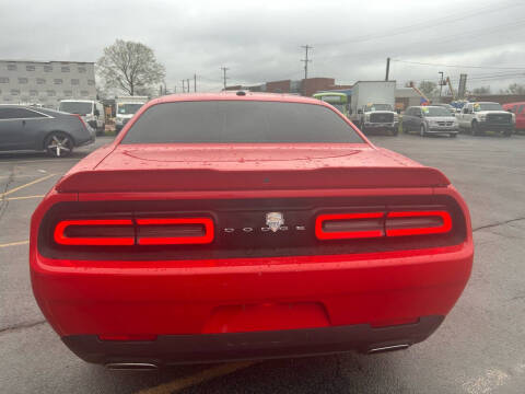 2018 Dodge Challenger SXT