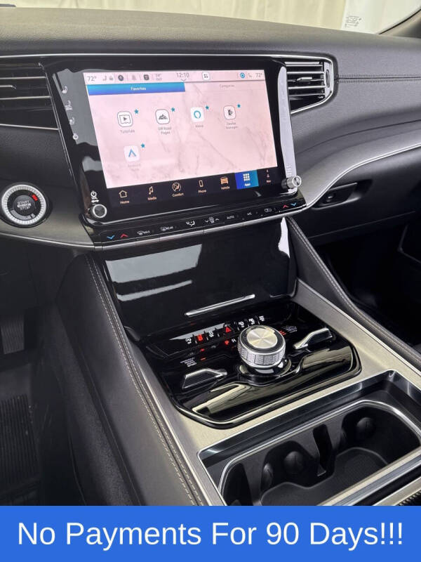 2025 Jeep Wagoneer L Series III