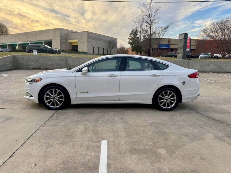 2017 Ford Fusion Hybrid SE