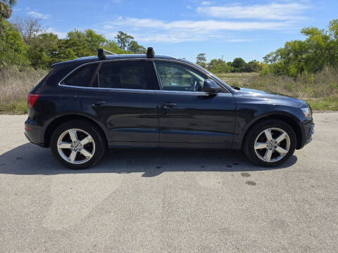 2012 Audi Q5 3.2 quattro Premium Plus