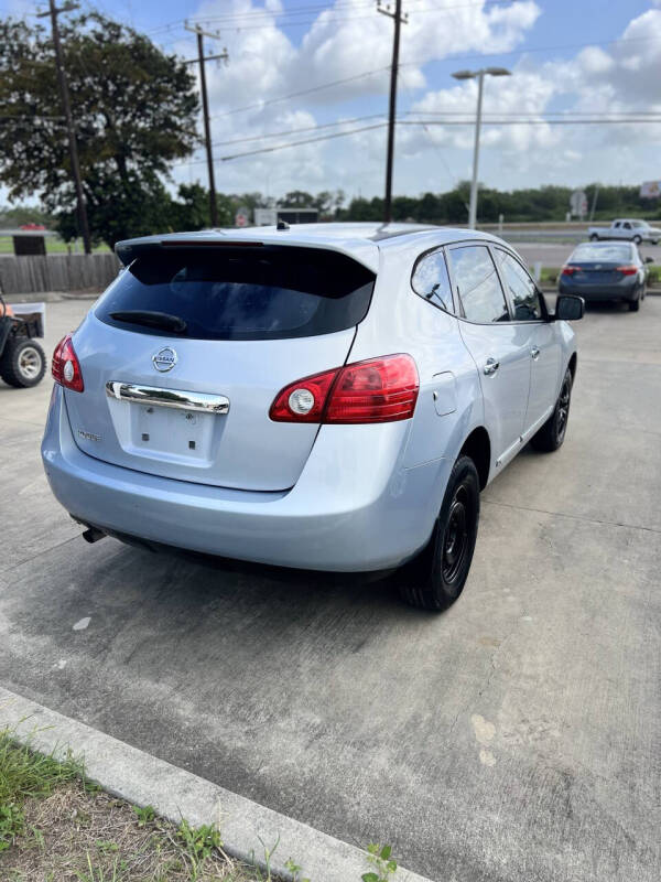 2013 Nissan Rogue S