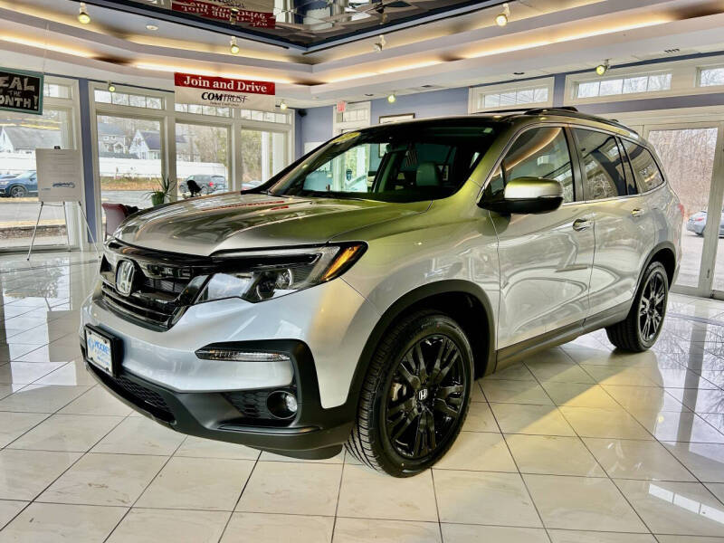 2022 Honda Pilot SE's photo
