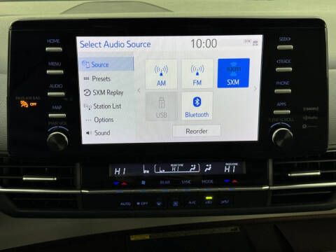 2021 Toyota Sienna LE 8-Passenger