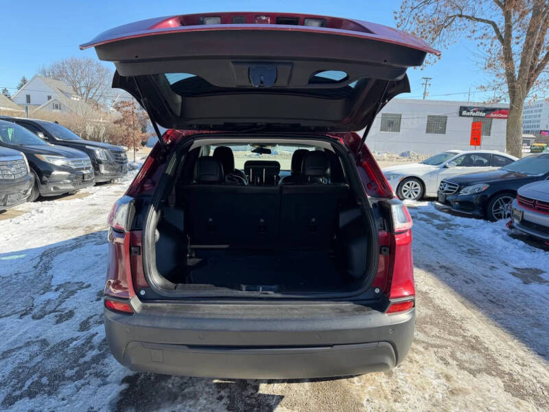 2019 Jeep Cherokee Latitude Plus
