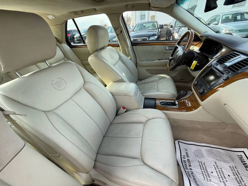 2010 Cadillac DTS Platinum Collection