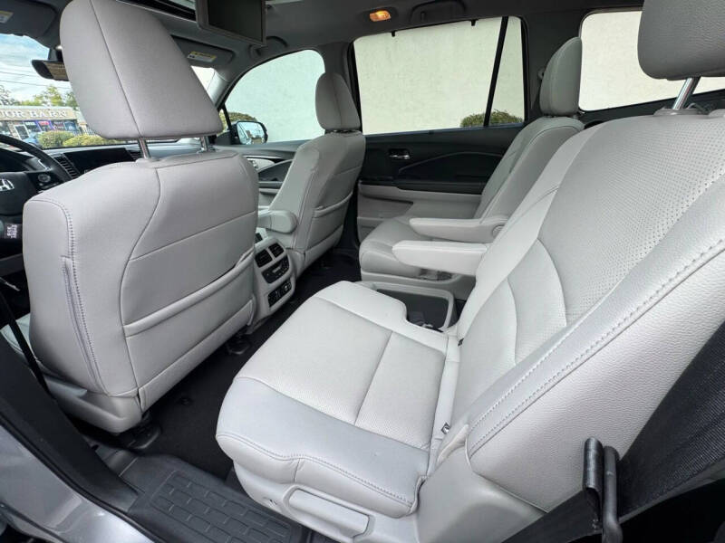 2022 Honda Pilot Elite