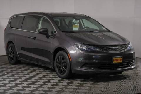 2018 Chrysler Pacifica for sale at Chevrolet Buick GMC of Puyallup in Puyallup WA