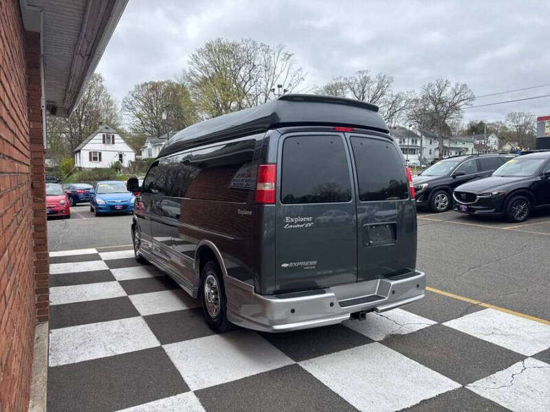 2014 Chevrolet Express 2500