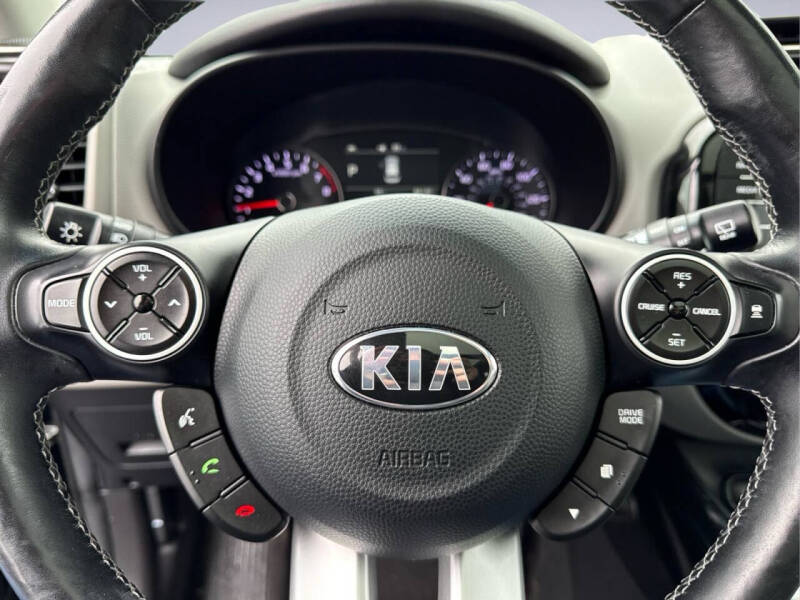 2019 Kia Soul +