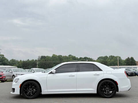 2017 Chrysler 300 S