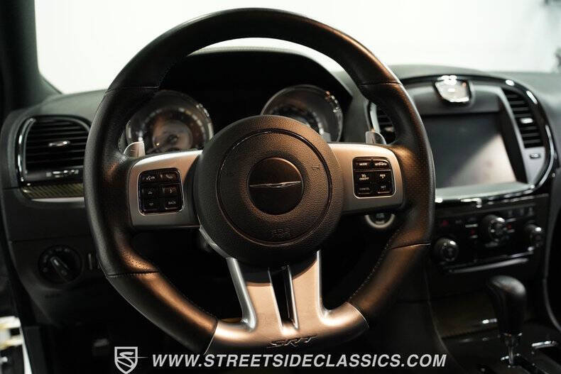 2012 Chrysler 300 SRT8