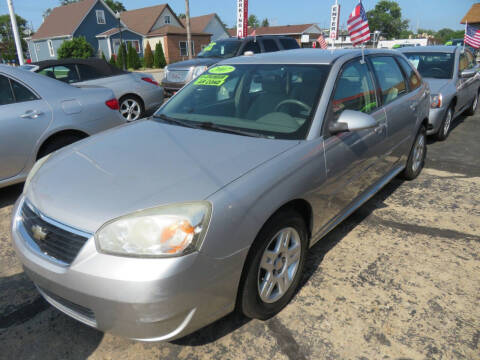 2007 Chevrolet Malibu Maxx for sale at Bells Auto Sales in Hammond IN