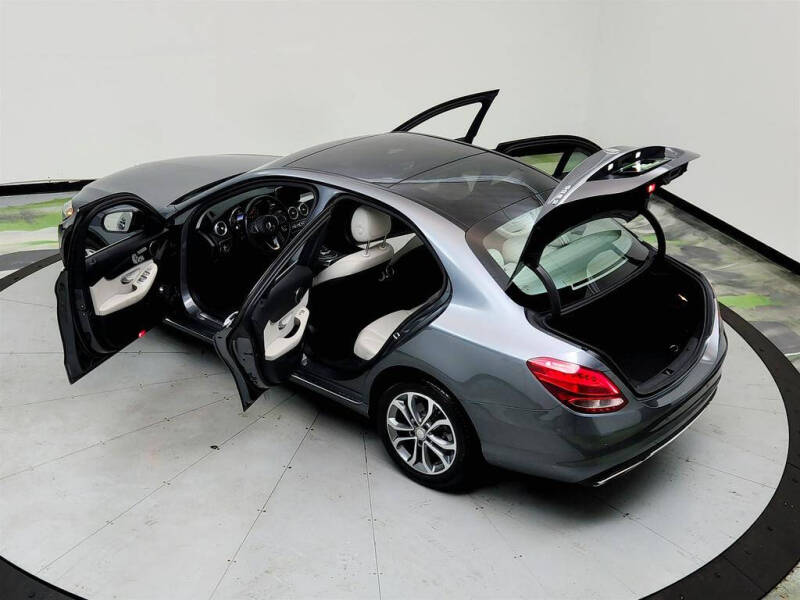 2017 Mercedes-Benz C-Class