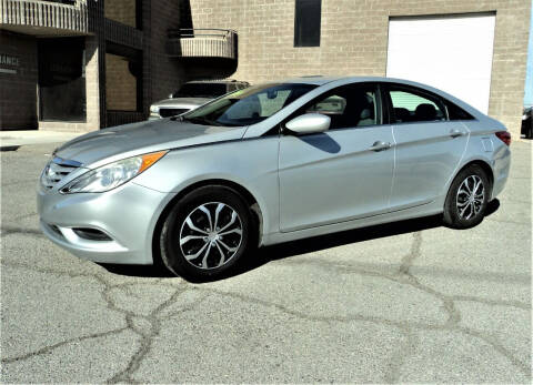 2012 Hyundai Sonata for sale at DESERT AUTO TRADER in Las Vegas NV
